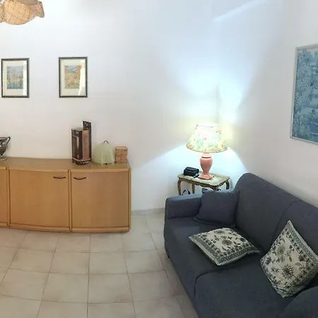 Apartment Eolo's House Vulcano (Isola)
